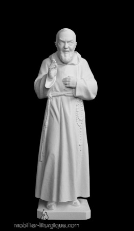 Statue-Padre-Pio-ML070063
