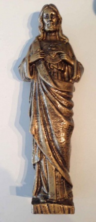 statue du christ en bronze
