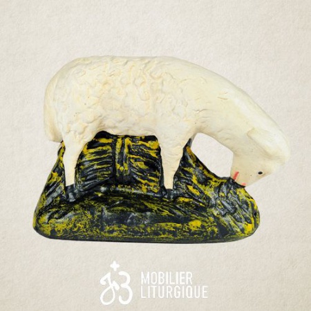 Animal de la crèche : Mouton broutant, en plâtre coloré