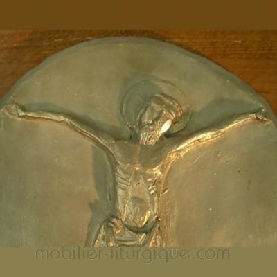 Christ sur plaque de bronze