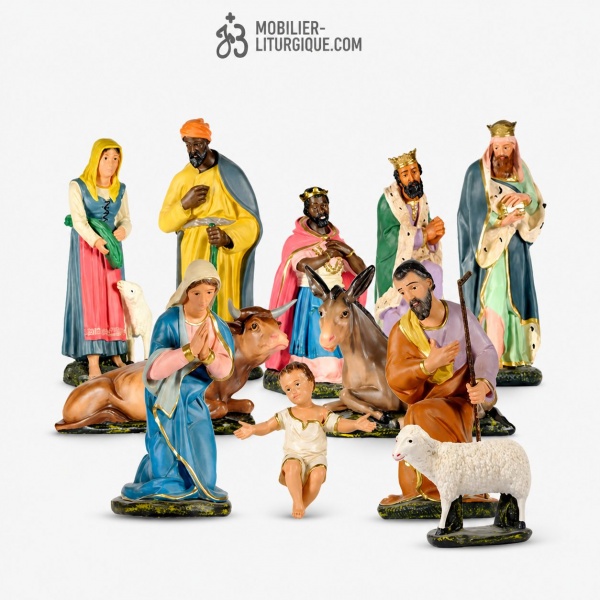 Cr�che semi-compl�te de 11 personnages, en pl�tre color�