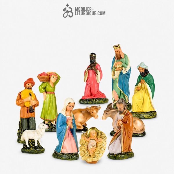 Cr�che semi-compl�te de 12 personnages, en pl�tre color�