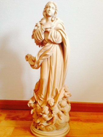 statue de l'assomption de la vierge en bois