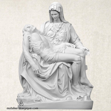 Statues religieuses de la Pietà