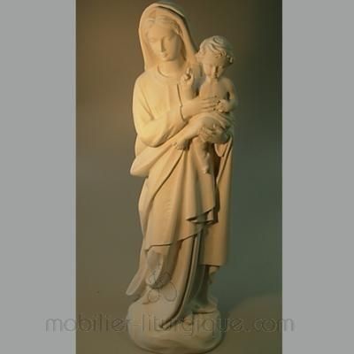 Statue de la Vierge et l'Enfant