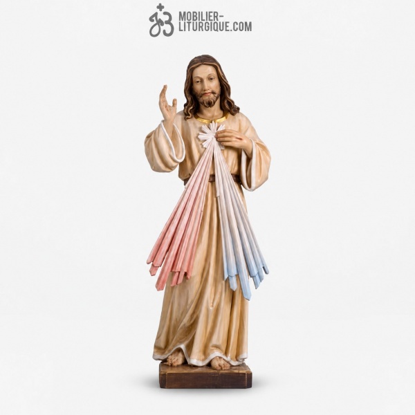 Statue du Christ en bois d�cor�