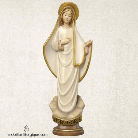 Statue de la Vierge Marie Reine de l'Univers en bois décoré